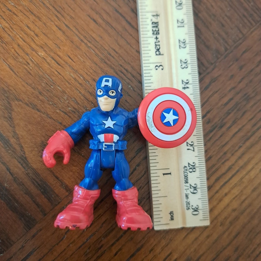 Playskool Heroes Marvel Super Hero Adventures Captain America 2.5" Action Figure